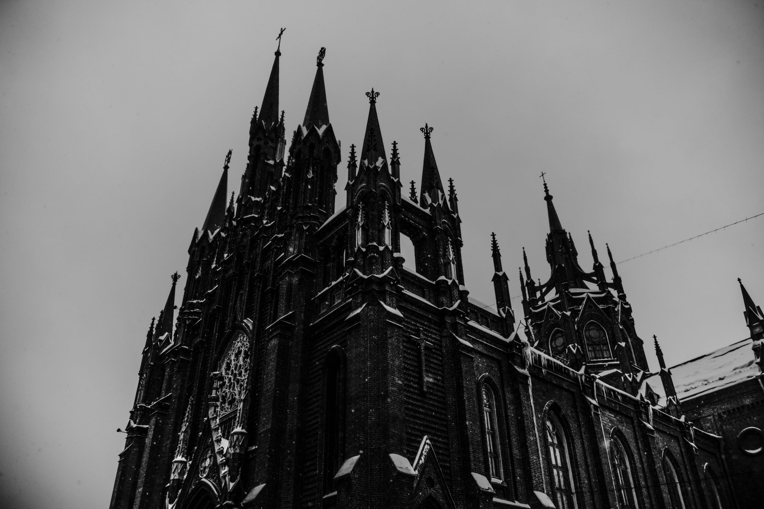 Mortos: The Ultimate Dark Fantasy Holiday | Fictional Travel Guide
